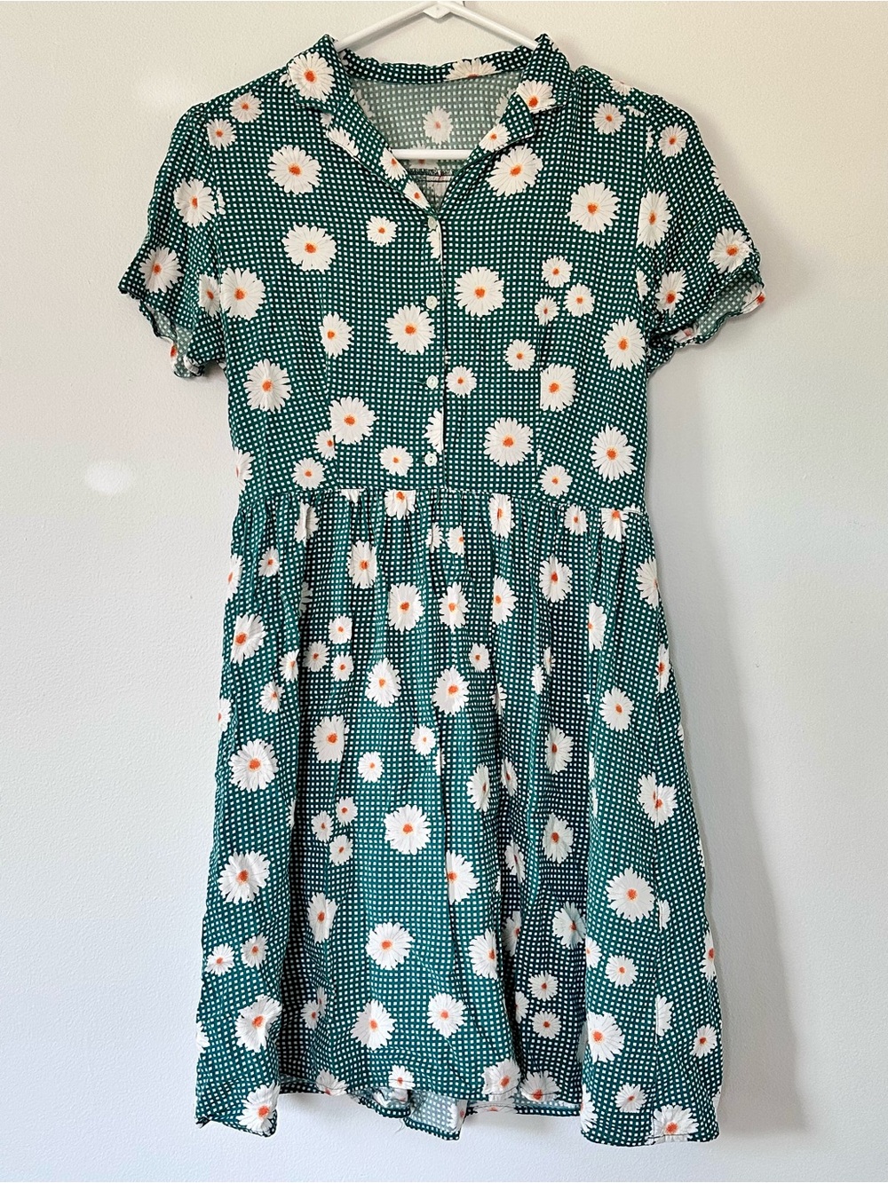 Forever 21 Emerald Green Daisy Button-Front Mini Dress